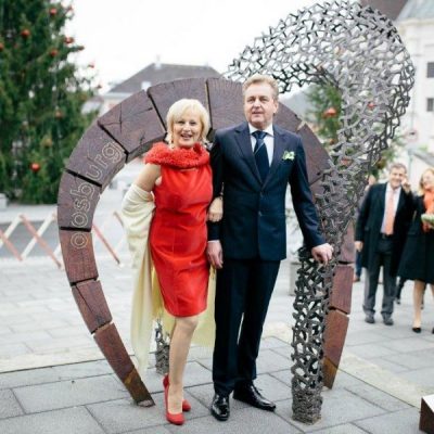 Brautpaar in der Skulptur