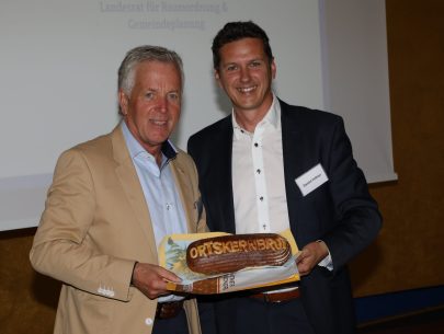 14998_046p 14998_046p