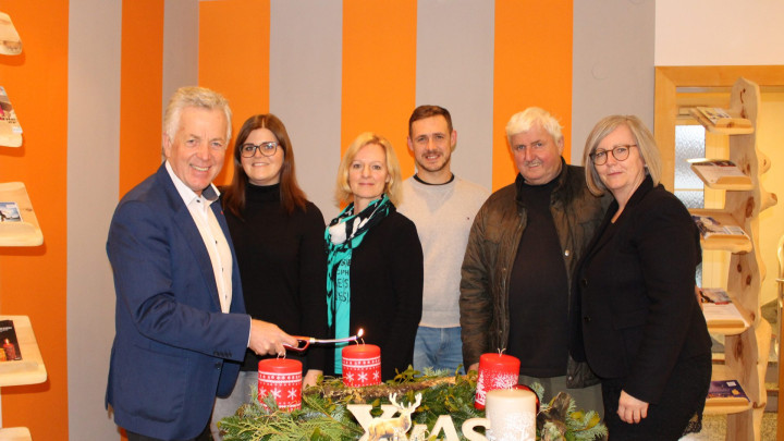 Advent, Advent ein Lichtlein brennt