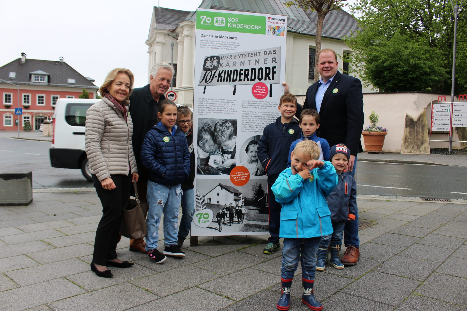 SOS Kinderdorf eröffnet Open Air Galerie zum 60. Geburtstag