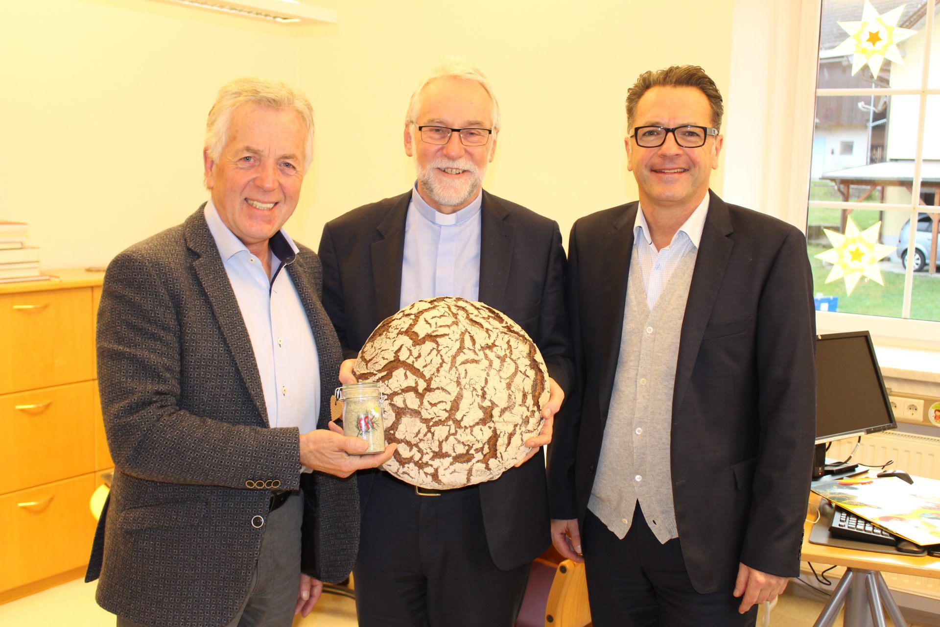 Bischof Dr. Josef Marketz in Moosburg