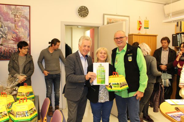 Barbara Buchacher mit Georg Fister und LAbg. Bürgermeister Herbert Gaggl Barbara Buchacher mit Georg Fister und LAbg. Bürgermeister Herbert Gaggl