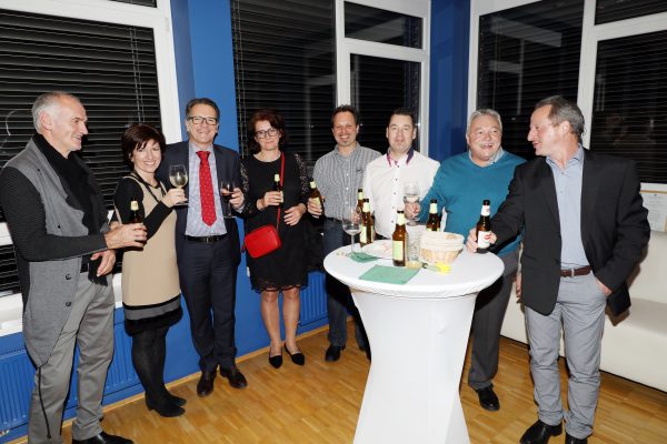 15887_138p 15887_138p