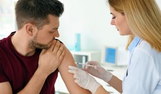 Grippeimpfung: Anmeldung ab 19. Oktober bei den Gesundheitsämtern