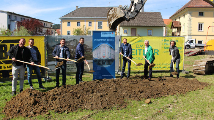Spatenstich für exklusive Wohnanlage
