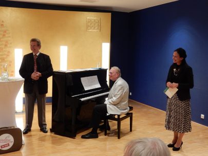 Prof. Schollum, H. Gratzer, Vbgm. A. Brunner Prof. Schollum, H. Gratzer, Vbgm. A. Brunner