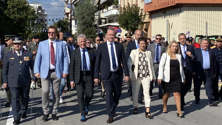 Große Parade in Katerini