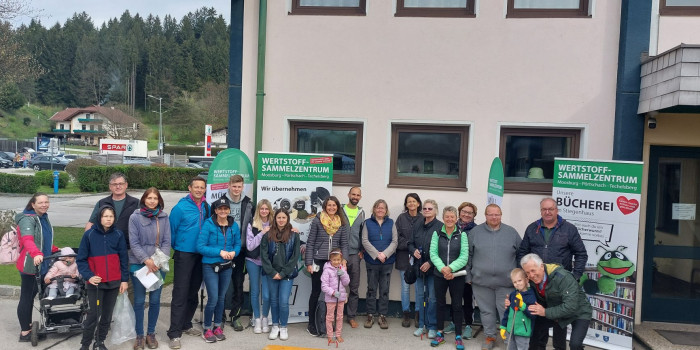 Flurreinigung Moosburg 29.04.2023 Gruppenfoto