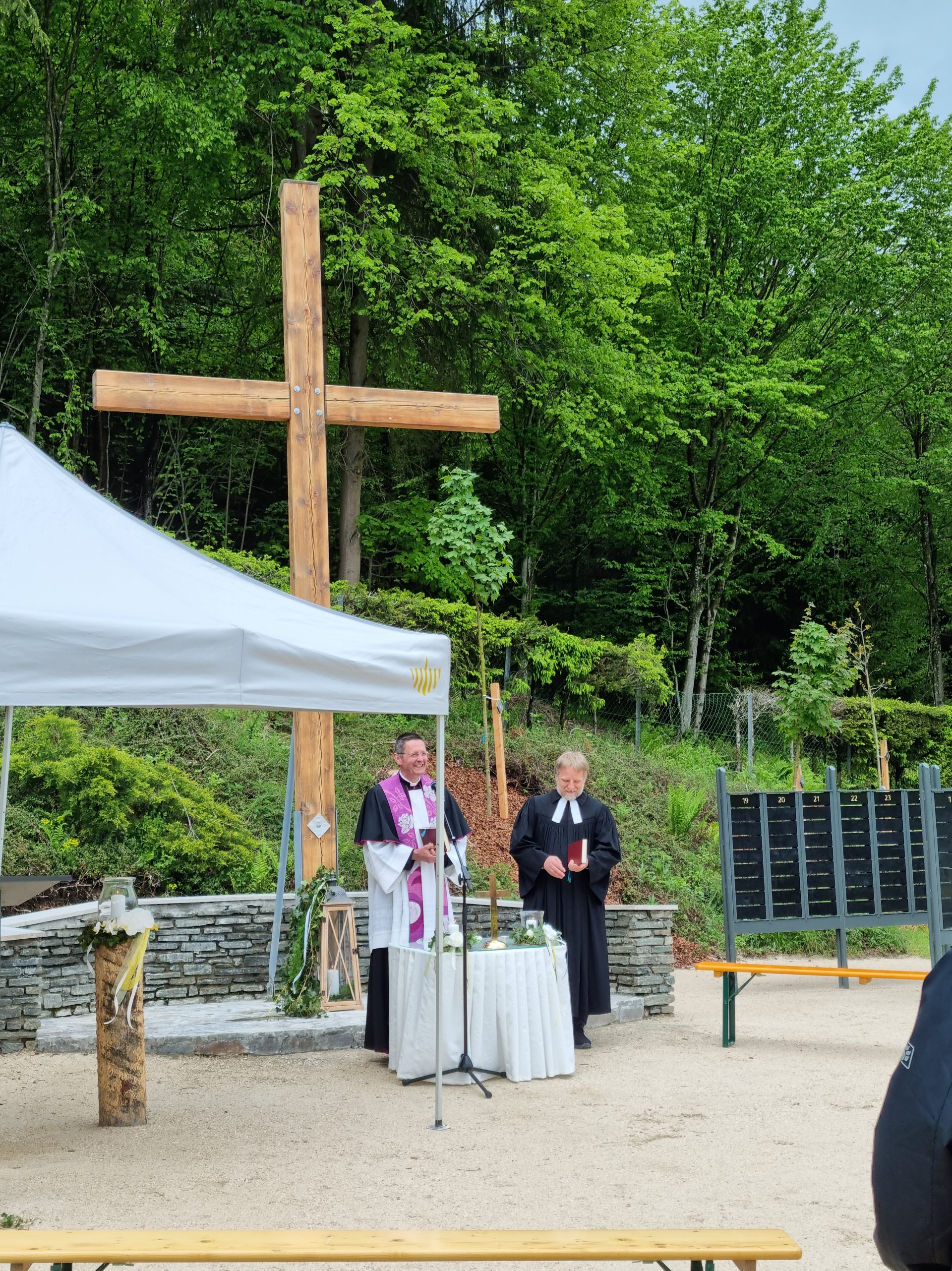 Priester1 Priester1