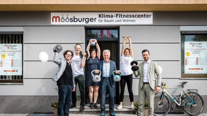 Eröffnung des weltweit 1. Klima-Fitnesscenters