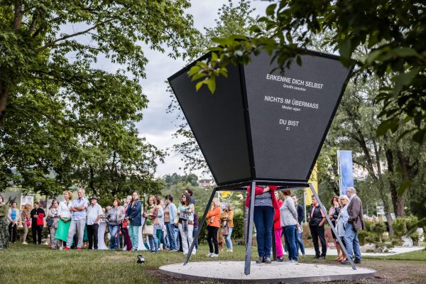 4096-2730-max 4096-2730-max