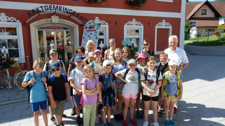 3. Klasse der VS Tigring besucht das Gemeindeamt