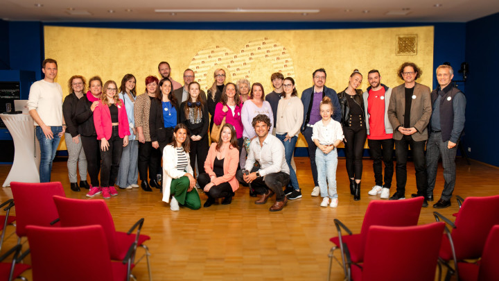 Soziale Medien sind ein fantastisches Dialogfenster zur Welt!