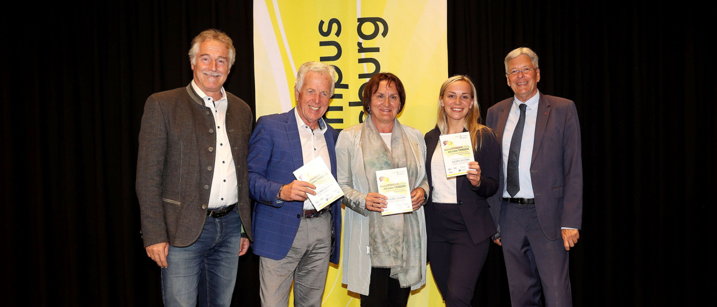 Eröffnung Kulturwoche/Kulturni teden. Franz-Josef Smrtnik, Bürgermeister Herbert Gaggl, Bürgermeisterin Elisabeth Lobnik, Manuela Lobnik, Landeshauptmann Peter Kaiser.