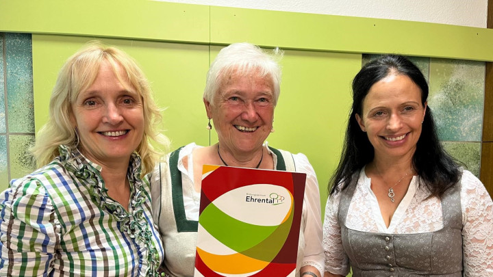 Herzlichen Glückwunsch an Frau Hildegard Perack!