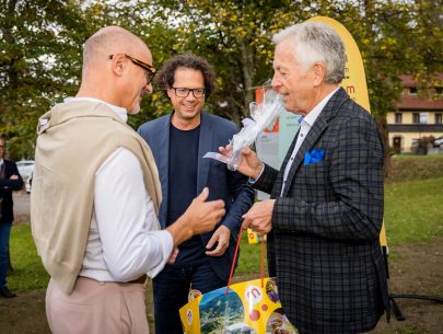 033__F9A0237 033__F9A0237