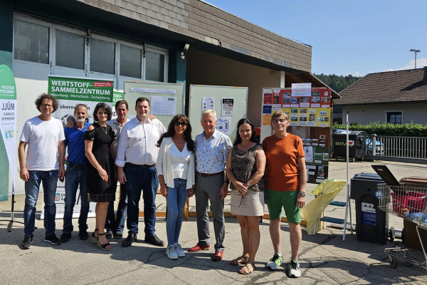 Gruppenfoto-Gemeinderaete-Bild-3 Gruppenfoto-Gemeinderaete-Bild-3