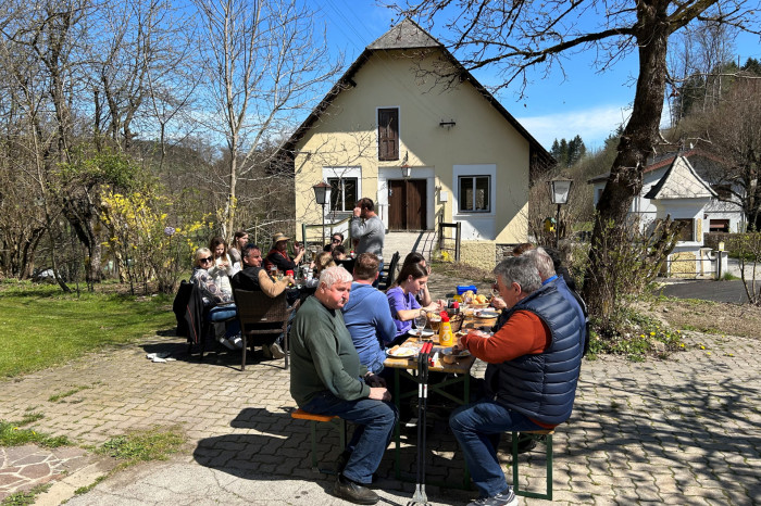 Flurreinigung, Jause