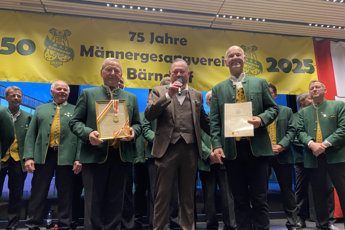 75 Jahre MGV Bärndorf in Moosburg, Verdienstehrung in Gold