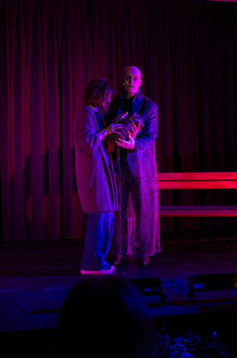 Mutter mit Kind_Tod1