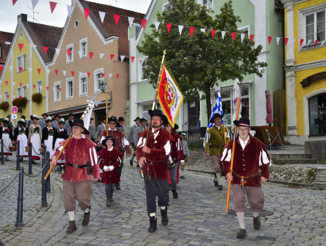 KLAUS LUECHAU @Blende 4