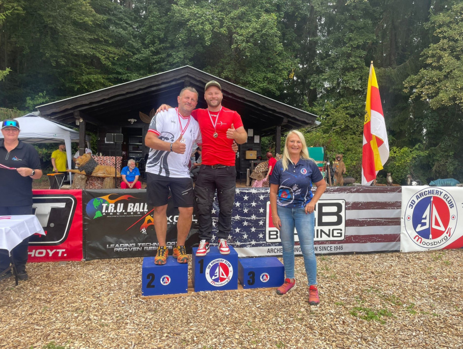 Foto_FB_RobertEngel (3) Foto_FB_RobertEngel (3)