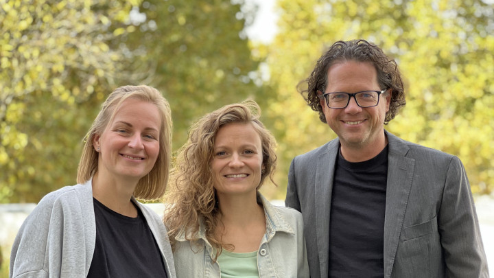 Mit Mut und Herz den Traum realisiert: Die Gründerinnen von Anima Yoga zu Gast im Glücksradio Moosburg