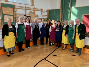 Osterbasar der Trachtengruppe Tigring