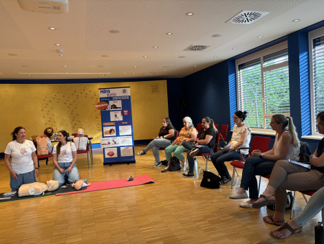 Kindernotfallkurs_Referntinnen_Gruppe