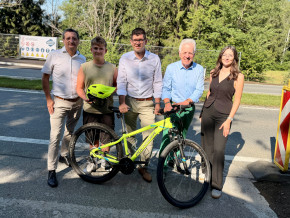 Weiterer Abschnitt des Radwegweges R2 fertiggestellt